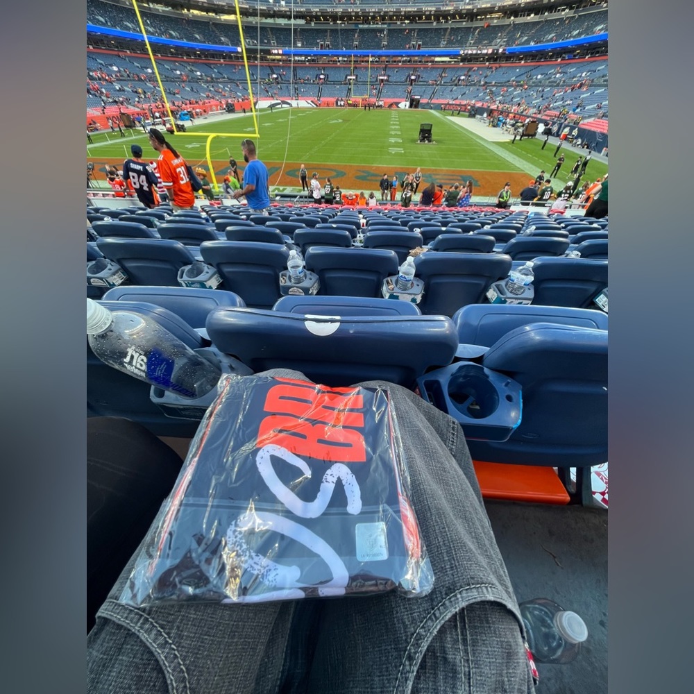 broncos towel brand new